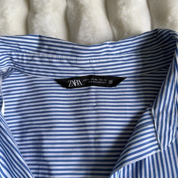 Zara Button-Up - Picture 2 of 5